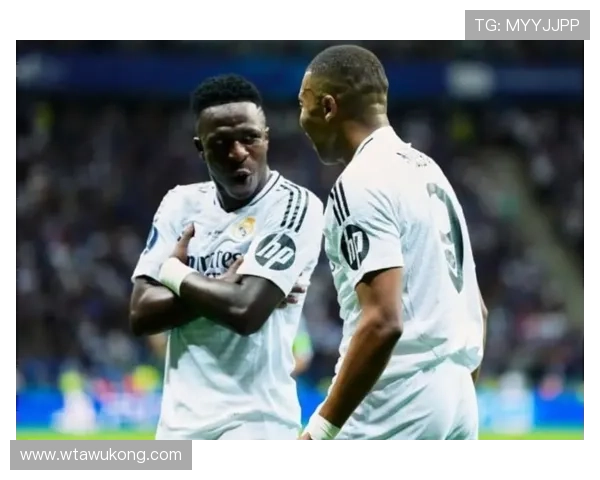 加纳乔与维尼修斯：速度型边锋成长轨迹对比