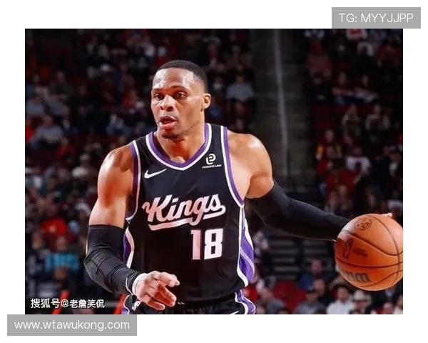 威少由巅峰单打转挡拆组织，挡拆制造错位提效