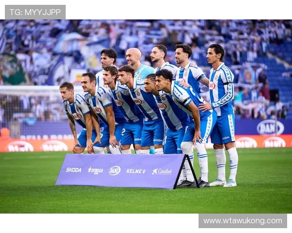 塞维利亚保级压力逐步反映，对联赛竞争格局带来变化