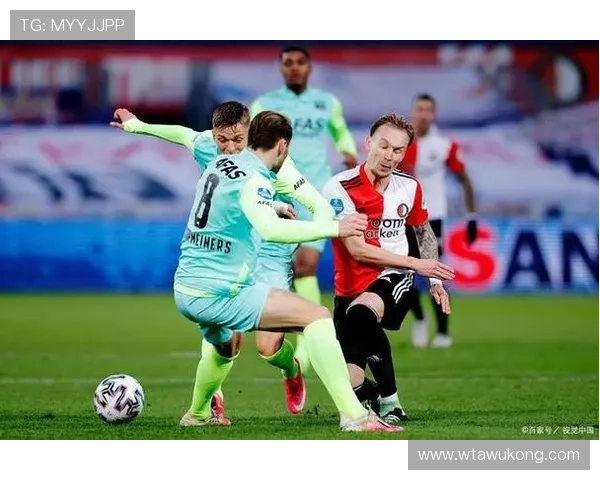 弗朗西斯凭借突破和无球跑动提升进攻效率显著拉开队内差距