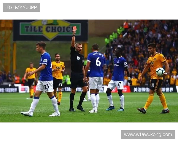 明显得分机会被破坏，裁判如何判定是否该罚下？