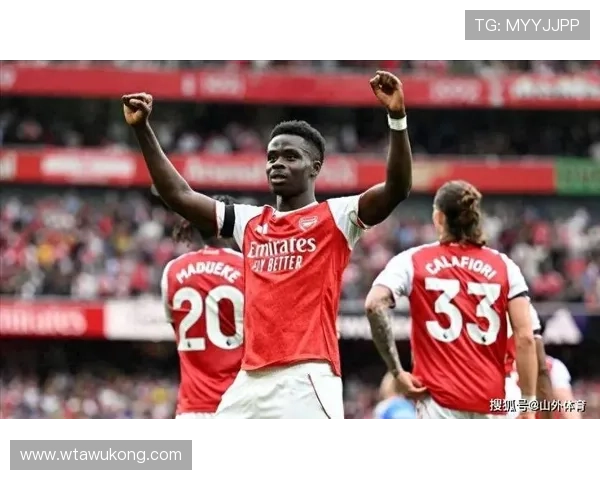 曼联转会策略是否存在失误，对球队竞争格局逐步产生影响